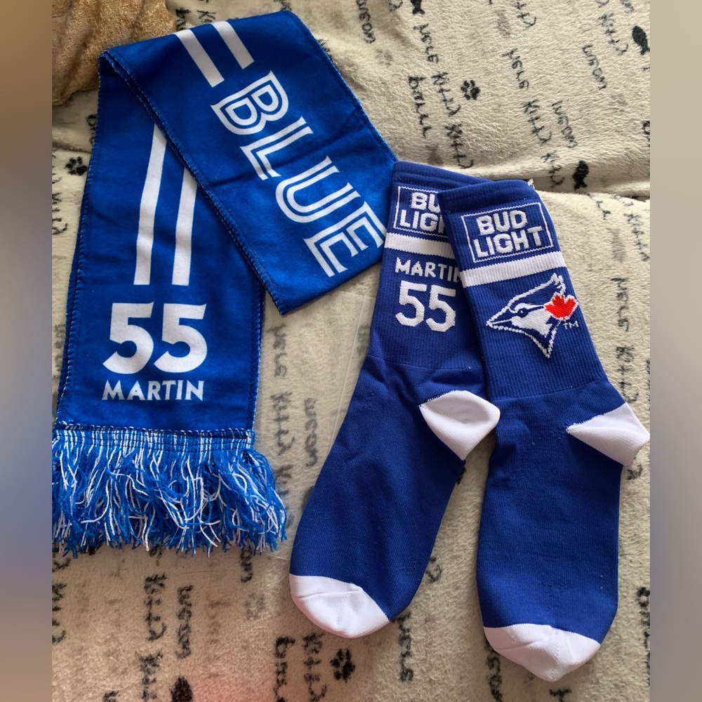 NWOT Blue Jays Martin 55 socks and scarf bud light